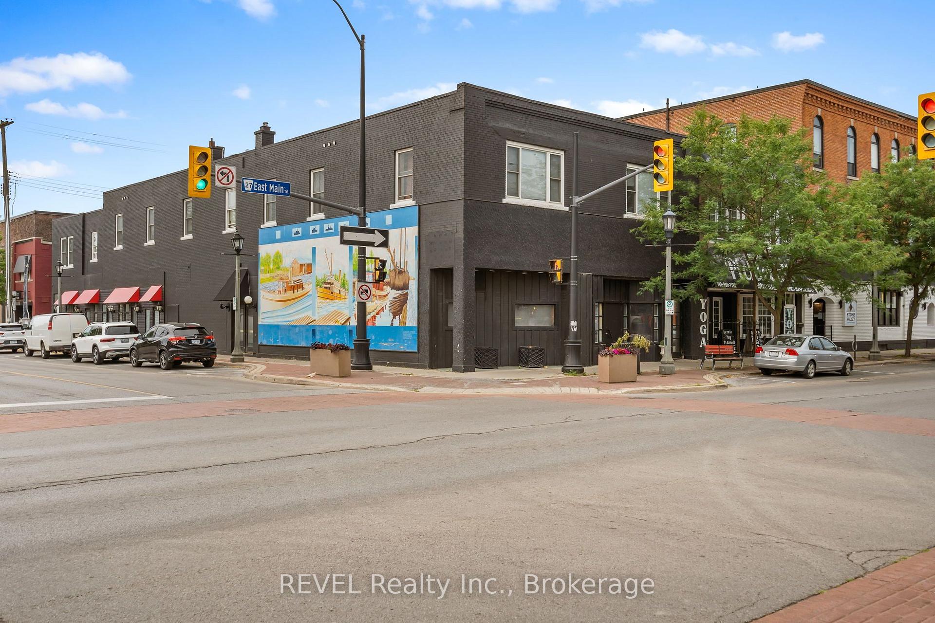 77 East Main Street S, Welland, ON, exterior