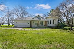 18725 Desmond Road, Chatham-Kent, ON, exterior