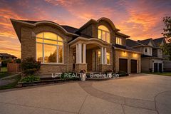 62 Tradewinds Drive, Barrhaven, ON, exterior