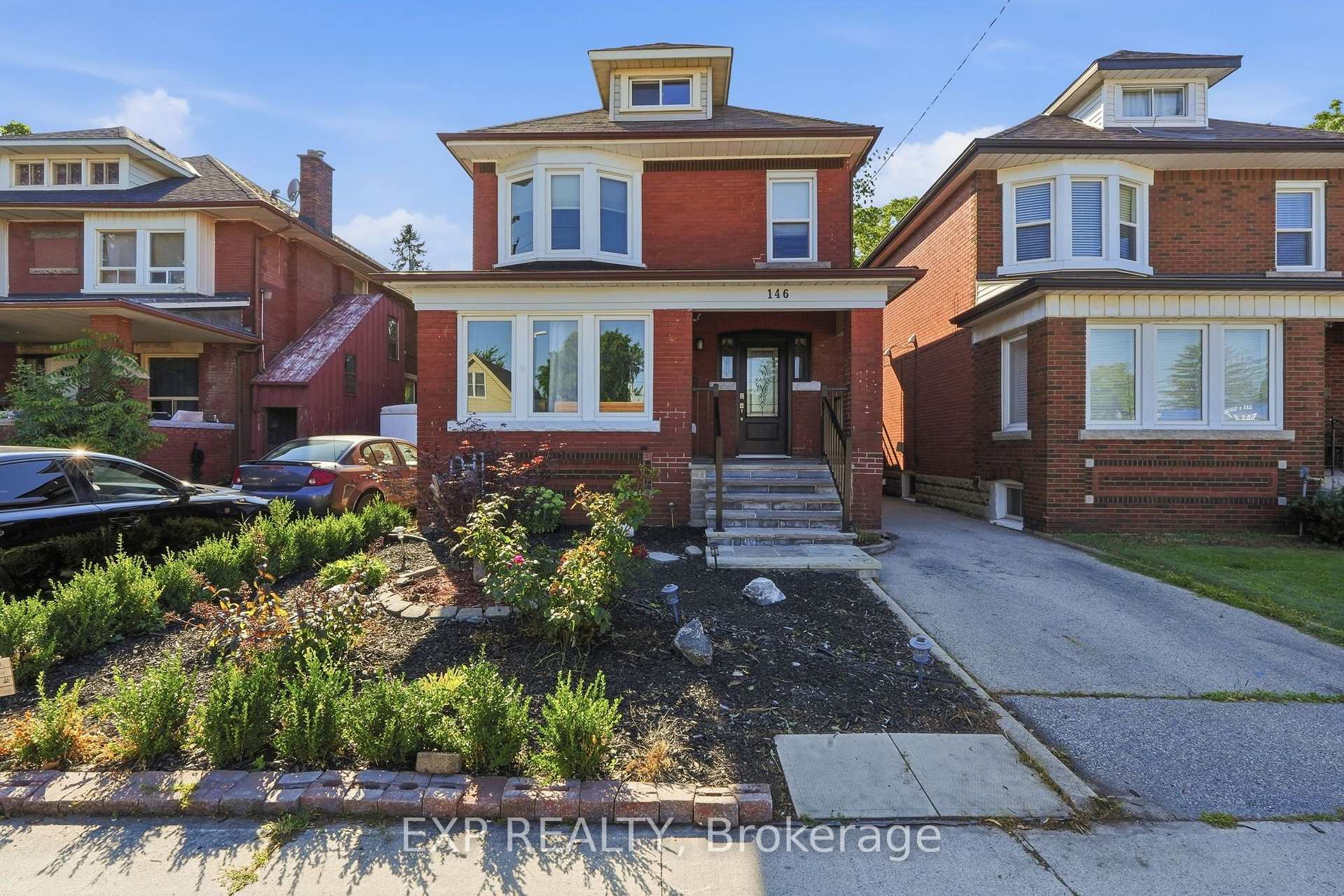 146 Ottawa Street S, Hamilton, ON, exterior