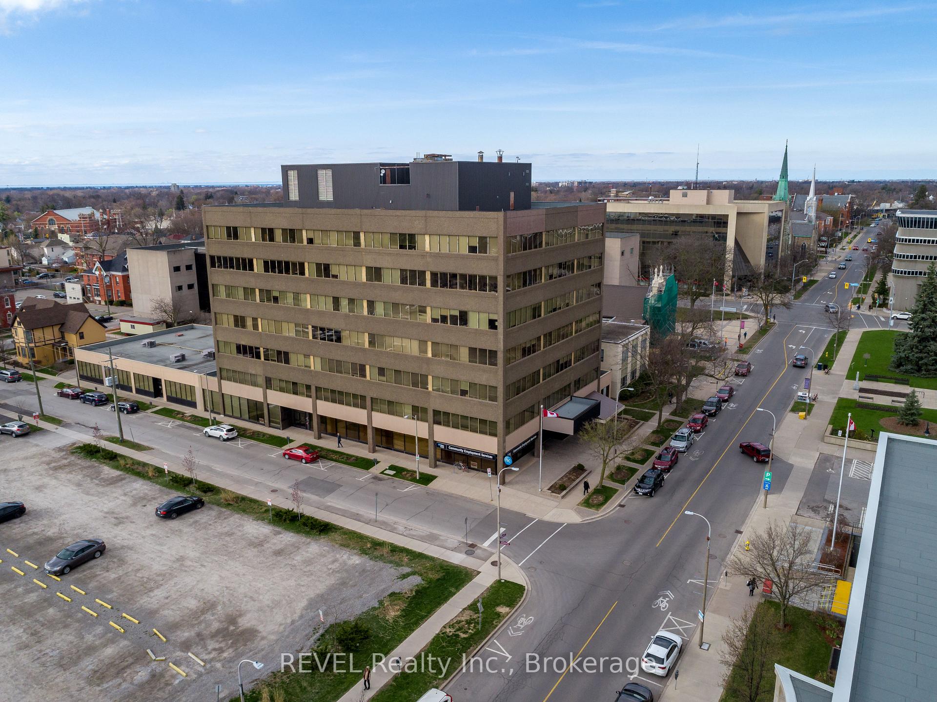 202 - 43 Church Street, St. Catharines, ON, exterior
