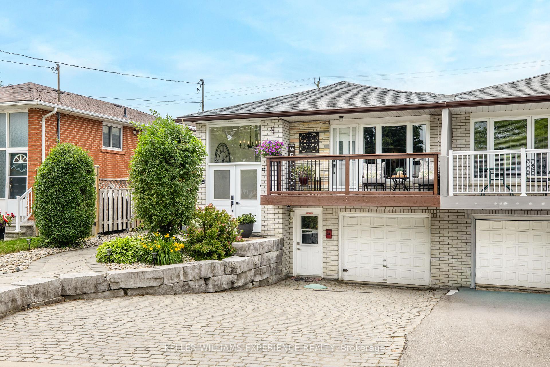 94 Back Street, Bradford West Gwillimbury, ON, exterior