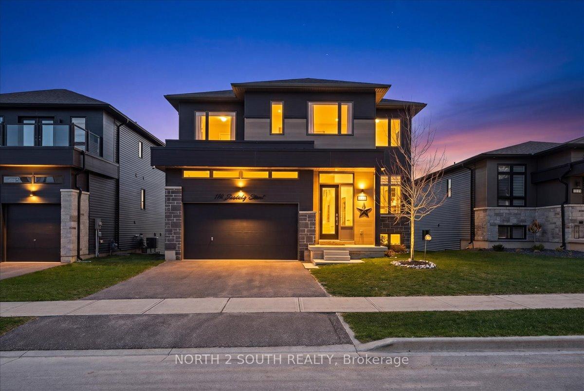 118 Berkely Street, Wasaga Beach, ON, exterior