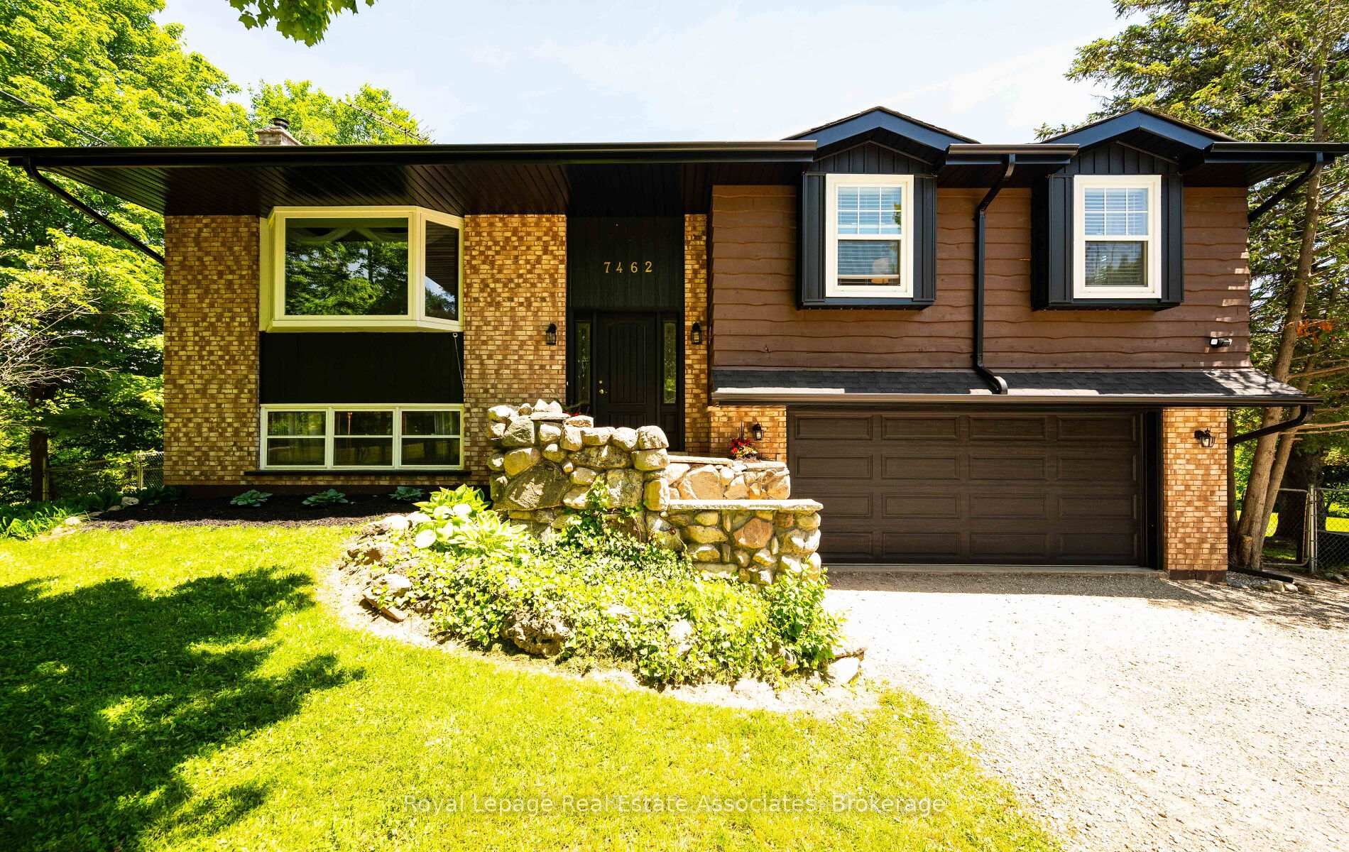 7462 15 Side Road, Halton Hills, ON, exterior