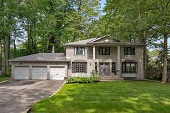 1349 Birchwood Heights Drive, Mississauga, ON, exterior