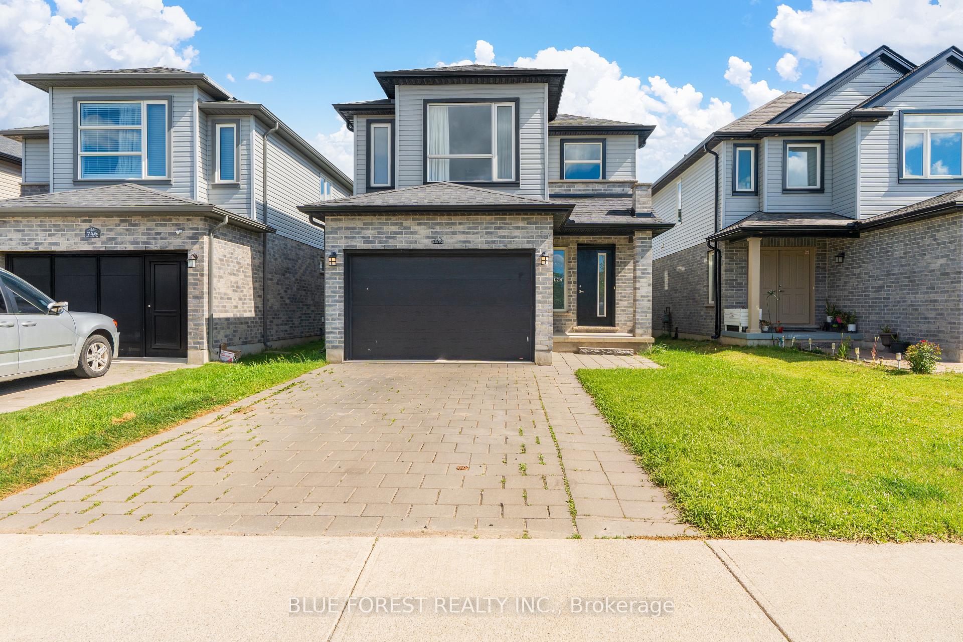 742 Freeport Street, London North, ON, exterior