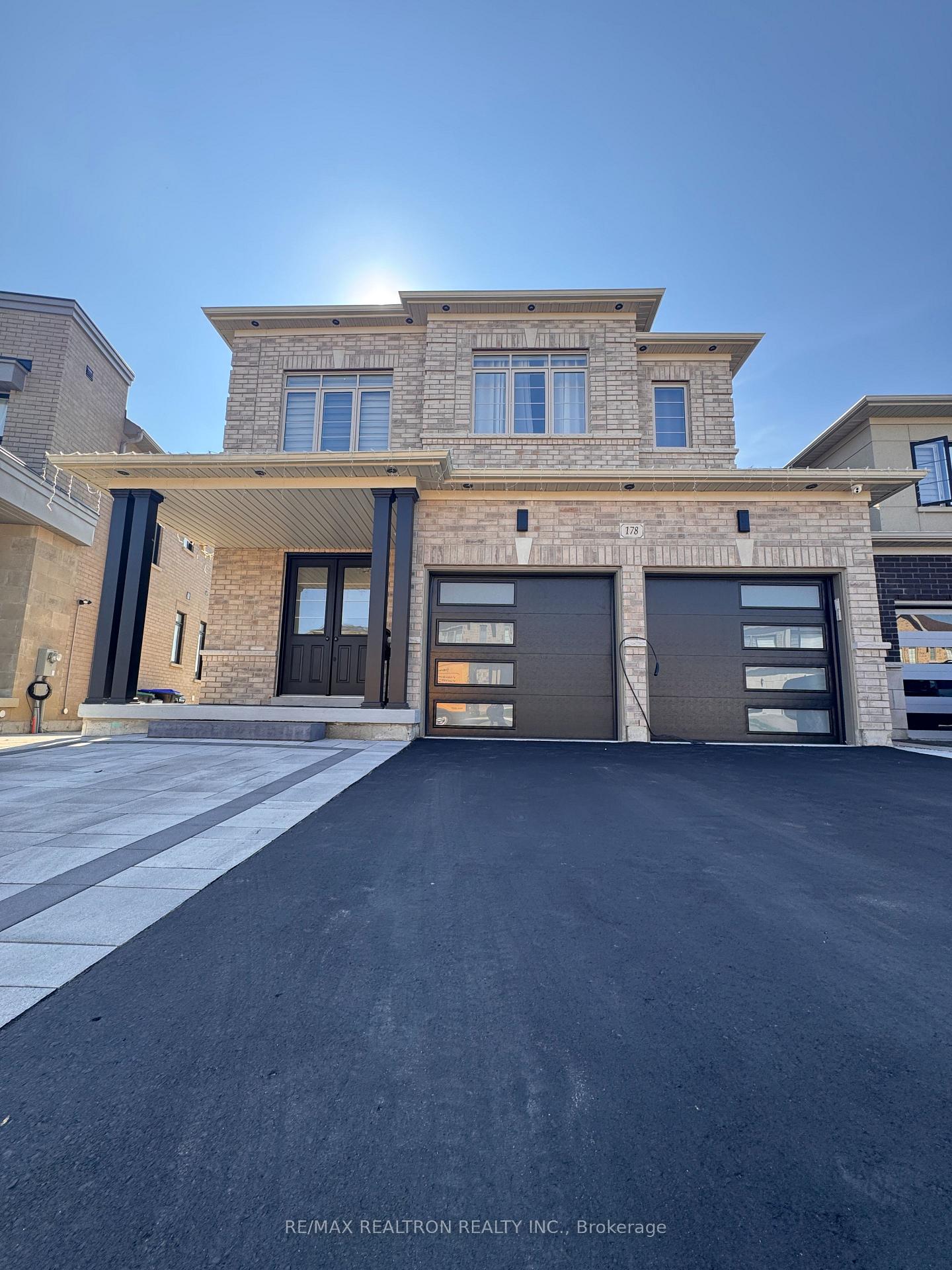 178 Ferragine Crescent, Bradford West Gwillimbury, ON, exterior