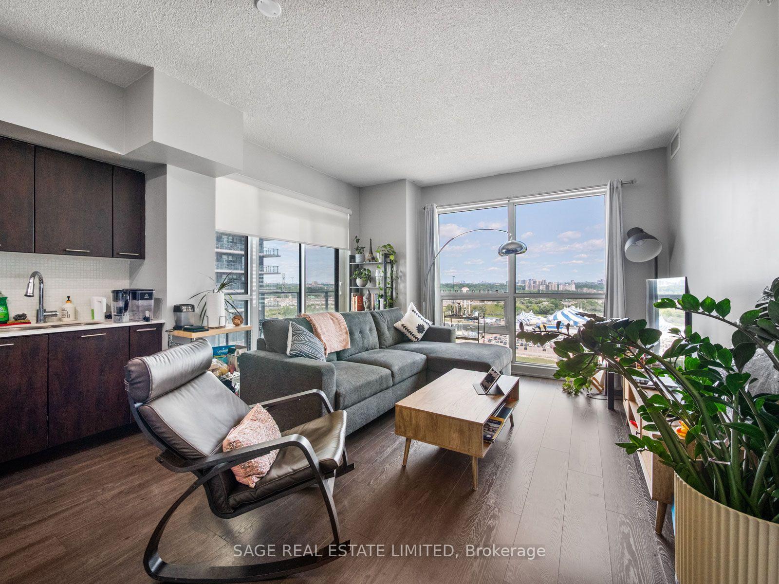 1704 - 2220 Lake Shore Boulevard W, Toronto W06, ON, exterior