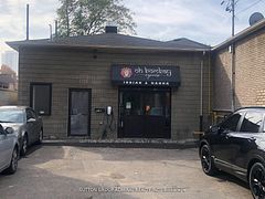 B - 104 Cannon Street E, Hamilton, ON, exterior