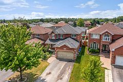 60 Knupp Road, Barrie, ON, exterior