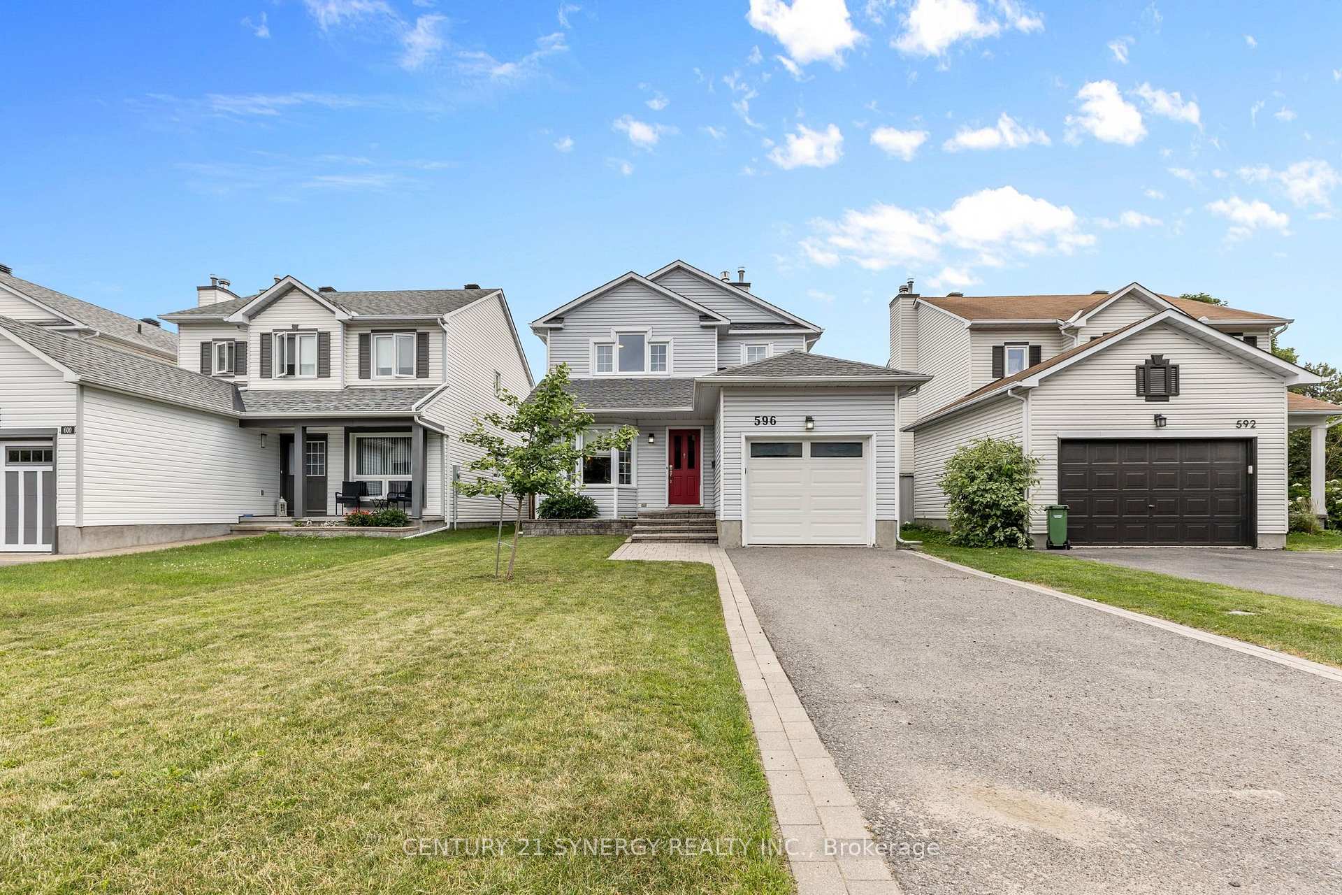 596 Deancourt Crescent, Orleans - Cumberland and Area, ON, exterior