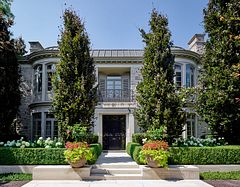 10 Shorncliffe Avenue, Toronto C02, ON, exterior