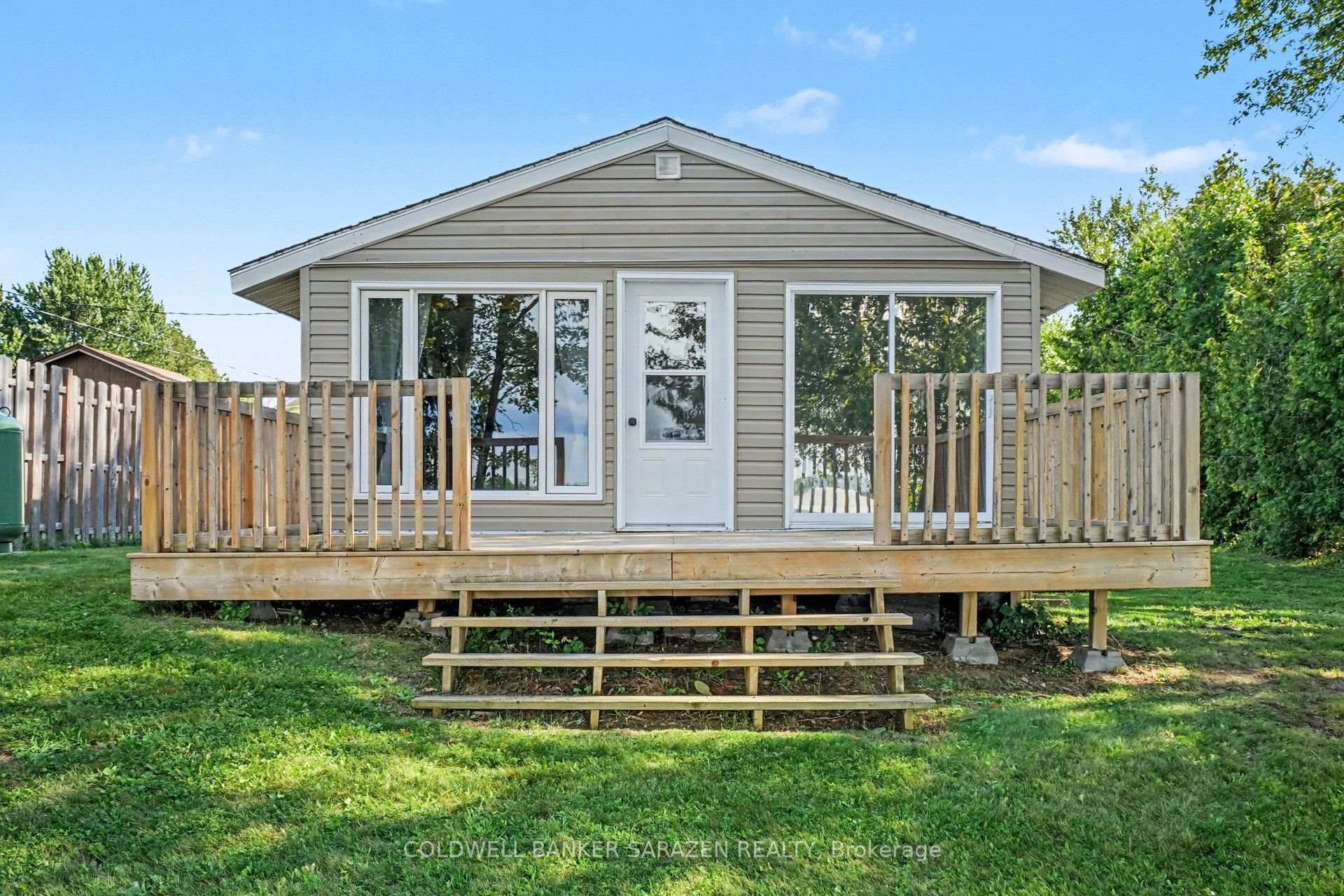 33 B Oakdale Lane, Horton, ON, exterior