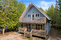 10 Dunks Bay Road, Northern Bruce Peninsula, ON, exterior