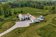 3118 County Road 10 Road, Prince Edward County, ON, exterior