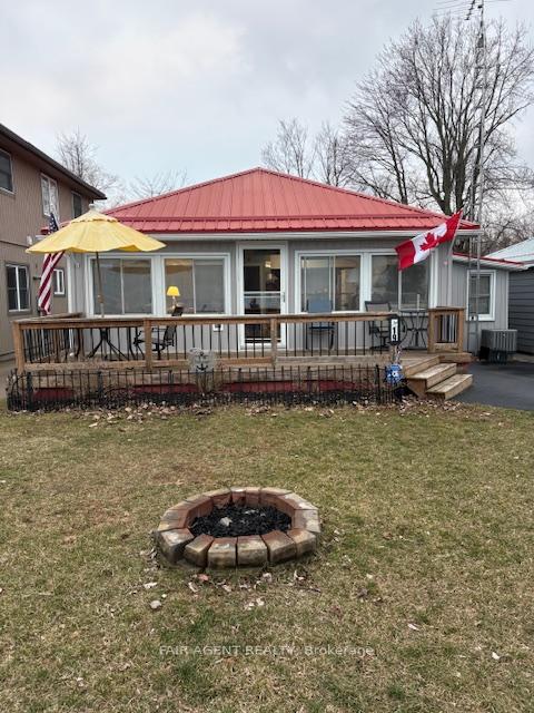 19 Ordnance Avenue, Norfolk, ON, exterior