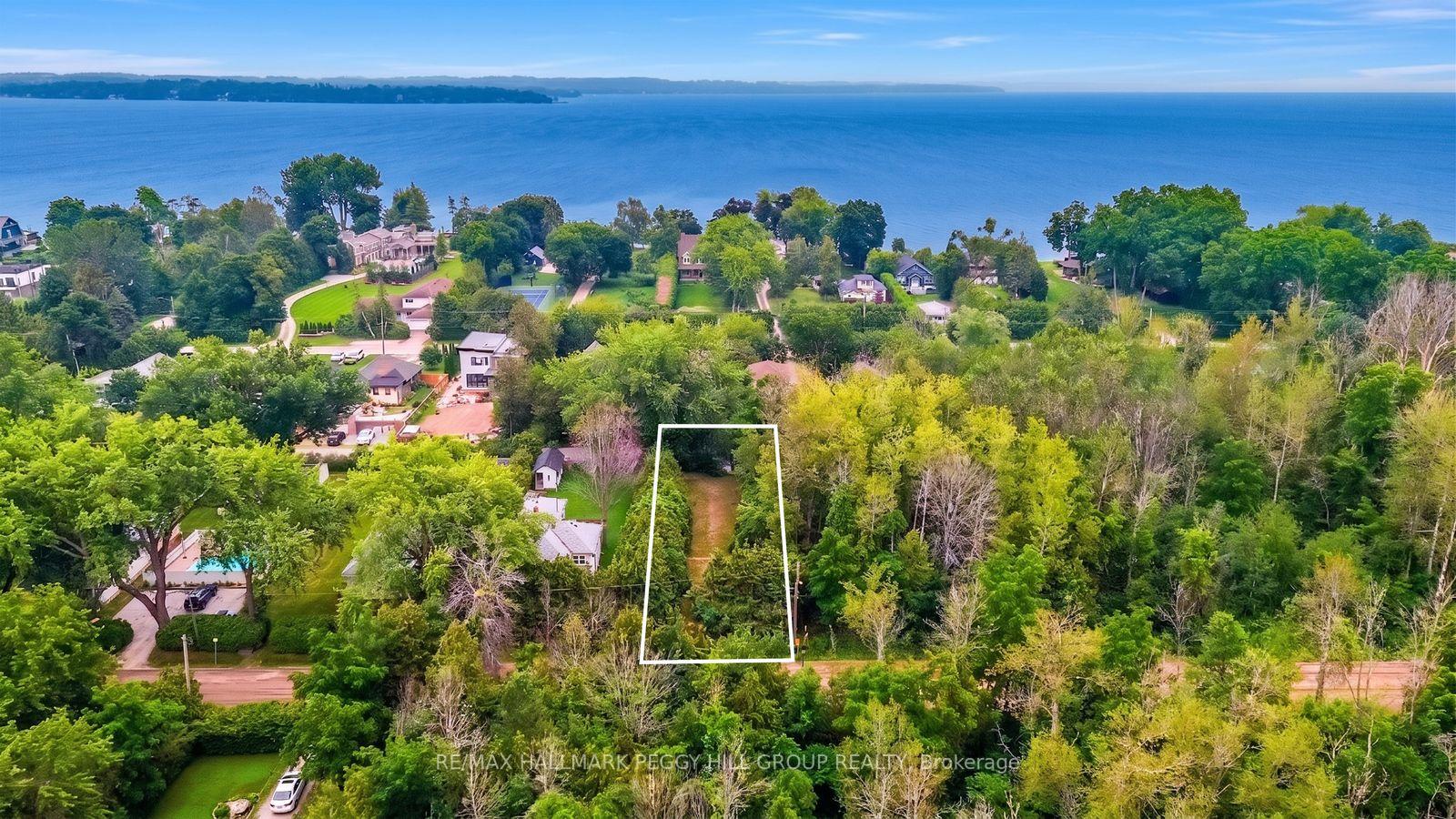 837 Frederick Street, Innisfil, ON, exterior