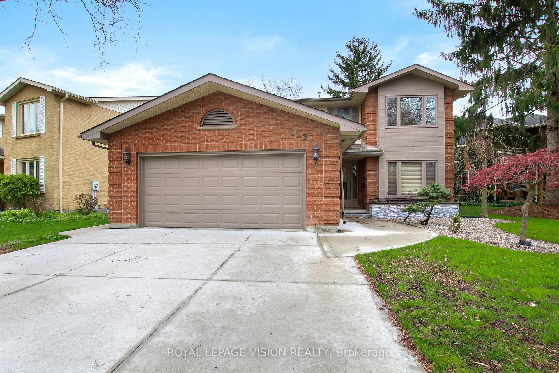 123 Chesham Avenue, London North, ON, exterior