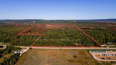 4227 Penetanguishene Road, Springwater, ON, exterior