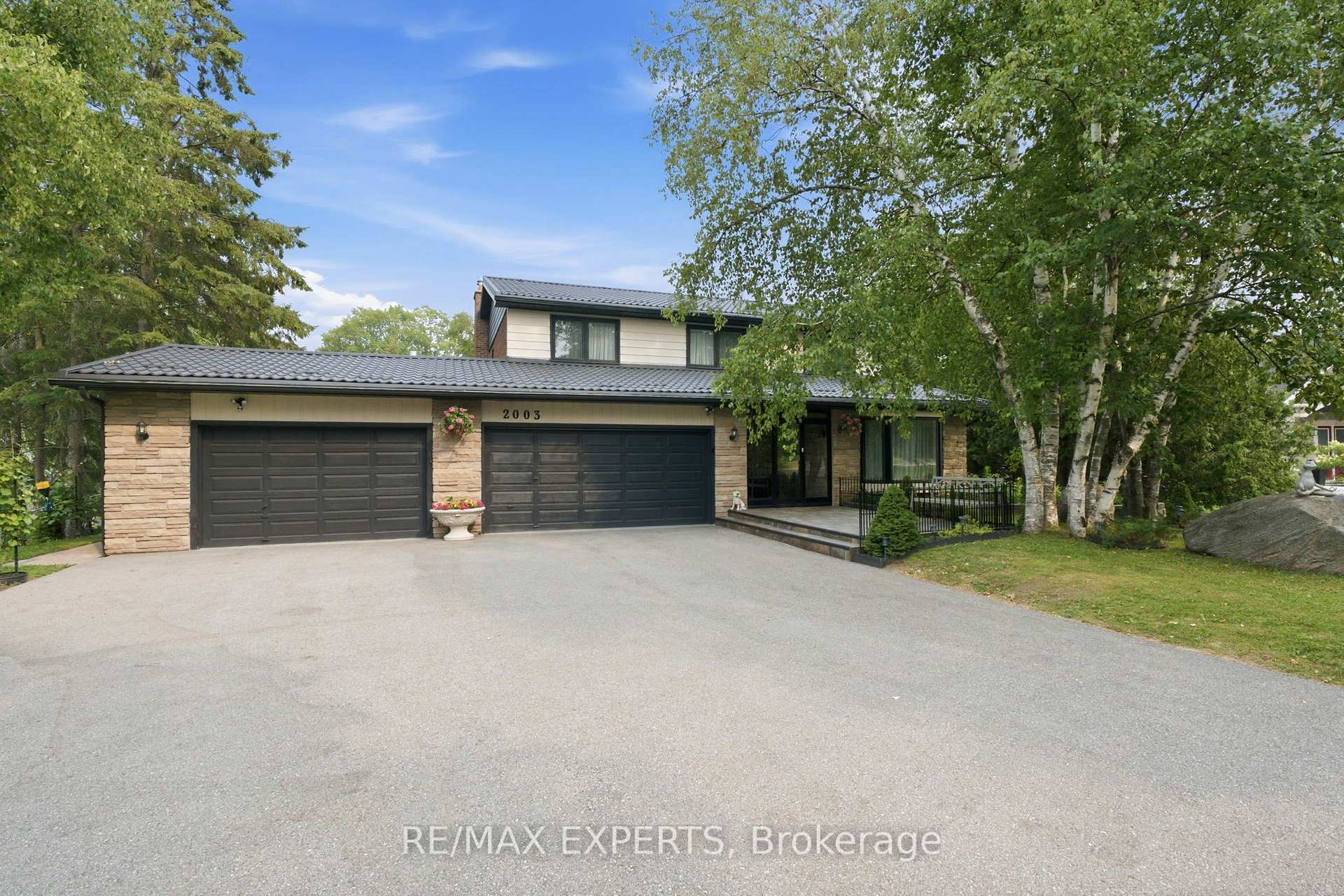 2003 Grand Vista Court, Innisfil, ON, exterior