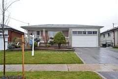 14 Laskay Crescent, Toronto W05, ON, exterior