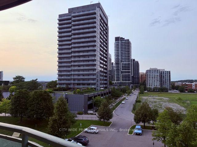 509 - 39 Oneida Crescent, Richmond Hill, ON, exterior