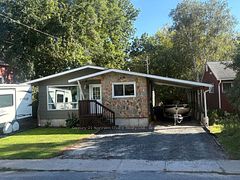 311 Ottawa Street S, Kenora, ON, exterior