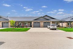 54 - 375 Mitchell Road S, North Perth, ON, exterior