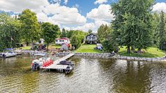 111 Campbell Beach Road, Kawartha Lakes, ON, exterior