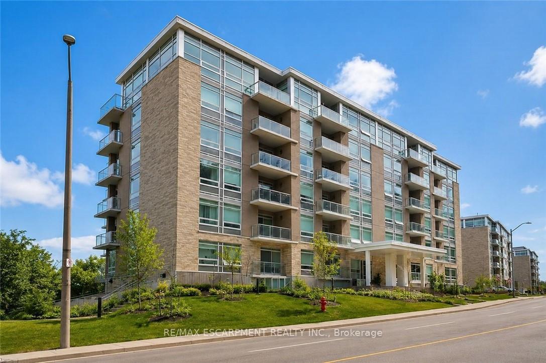 403 - 455 Charlton Avenue E, Hamilton, ON, exterior