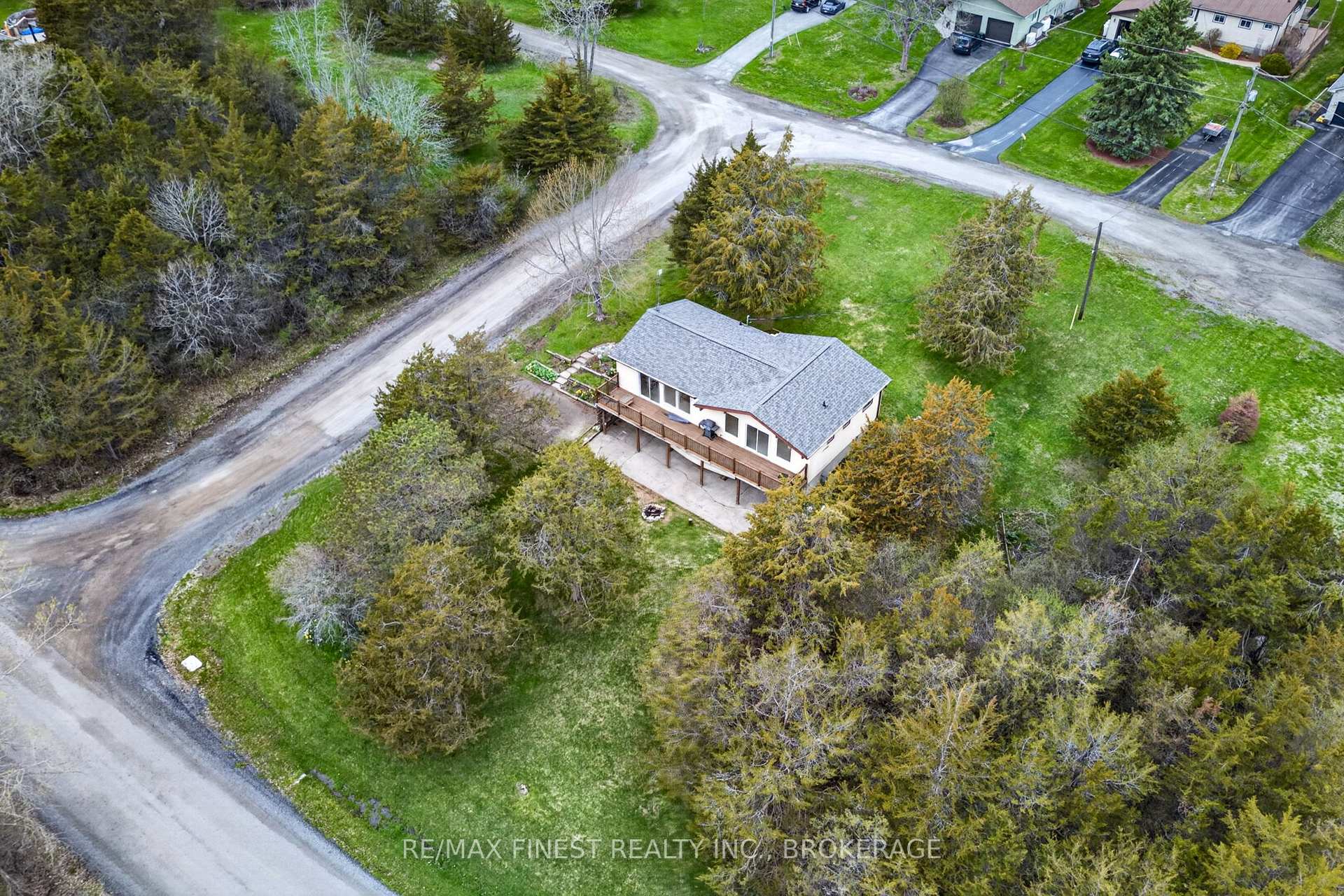 8 Sunrise Court, Prince Edward County, ON, exterior