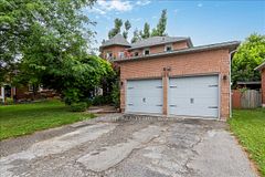 194 Livingstone Street W, Barrie, ON, exterior