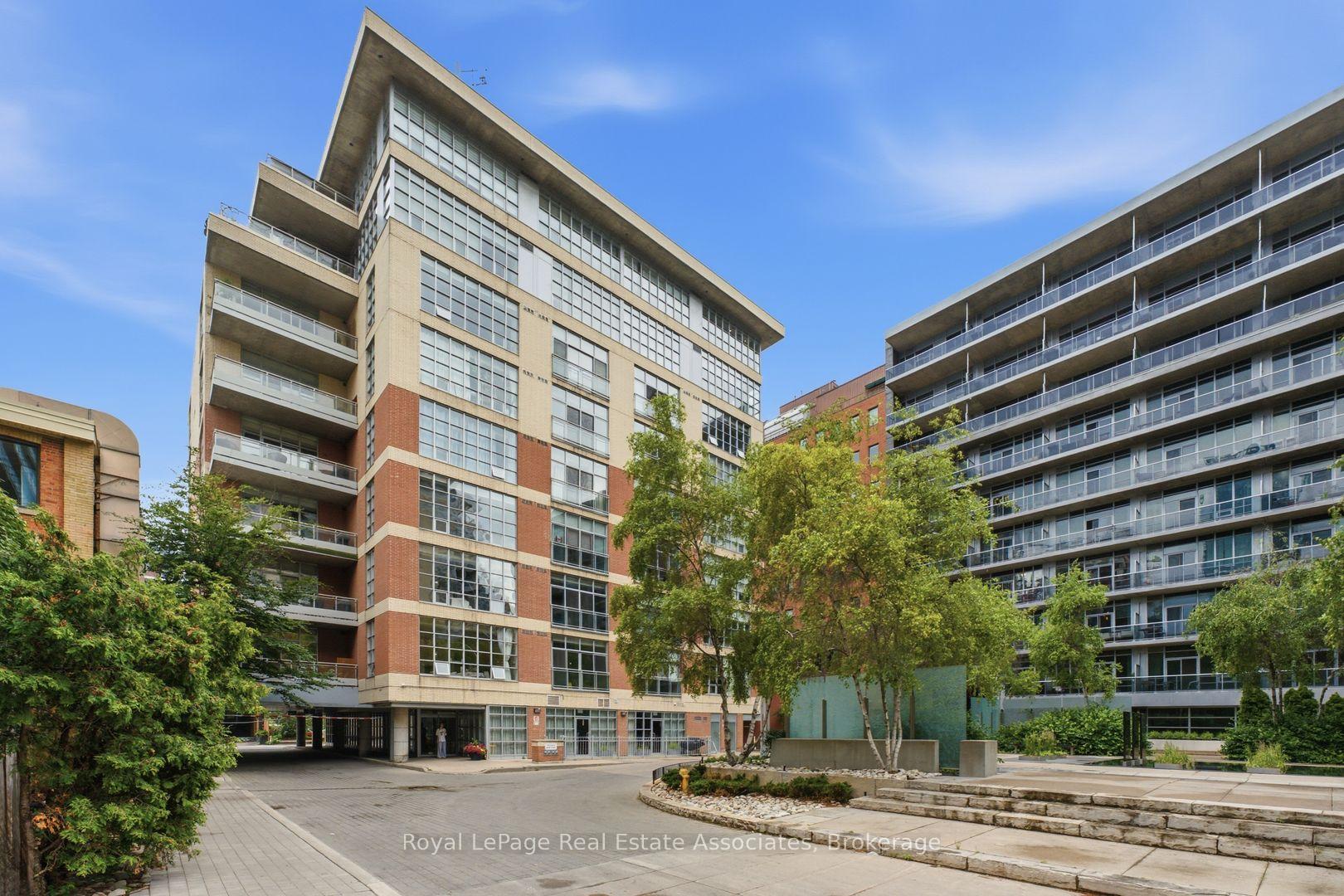 204 - 19 Brant Street, Toronto C01, ON, exterior