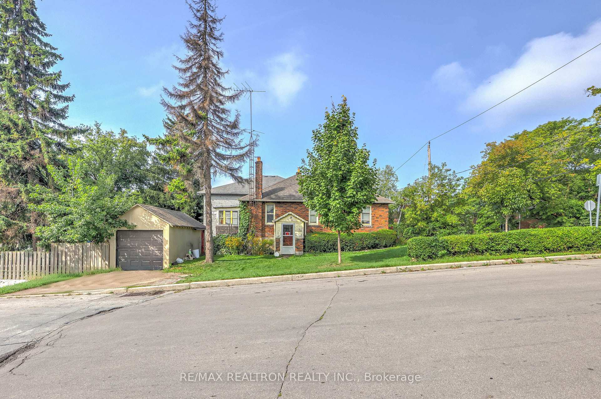 143 Harlandale Avenue, Toronto C07, ON, exterior