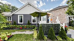922A Danforth Road, Toronto E04, ON, exterior