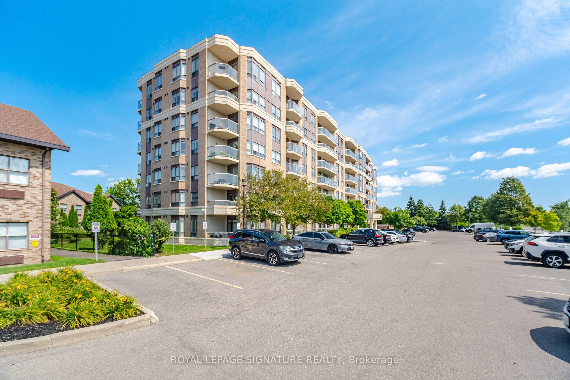 313 - 300 Ray Lawson Boulevard, Brampton, ON, exterior
