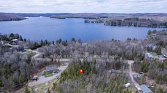 1755 South Baptiste Lake Road, Hastings Highlands, ON, exterior