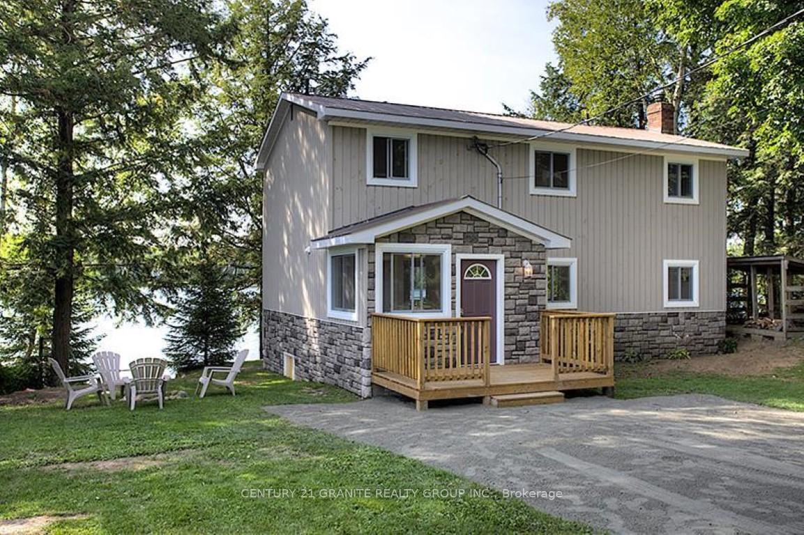 1038 Squirrel Lane, Highlands East, ON, exterior