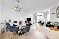 PH 10 - 55 Oneida Crescent, Richmond Hill, ON, exterior