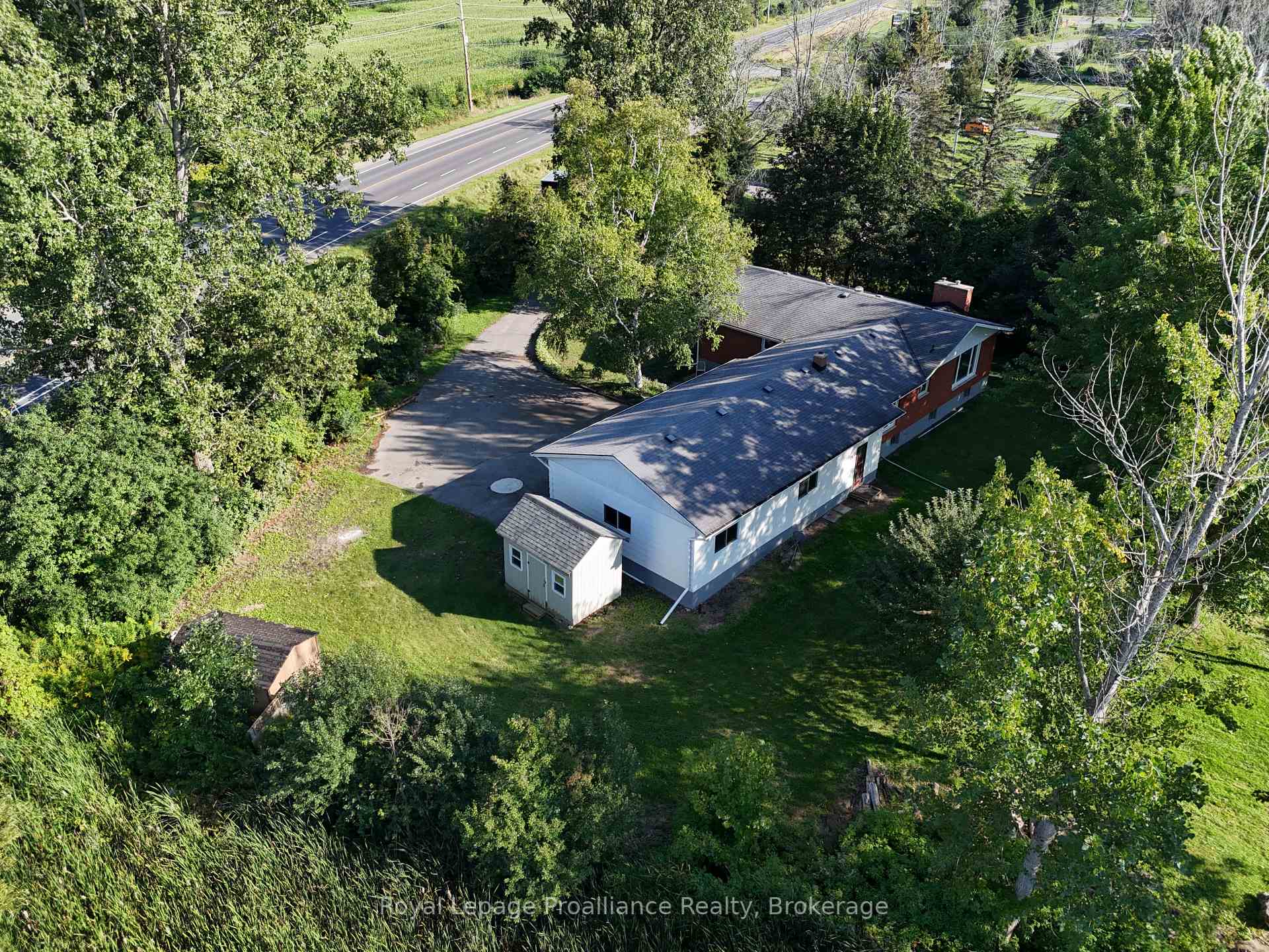 311E County Rd 29 Road, Prince Edward County, ON, exterior