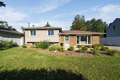 27 Dundas Street W, Erin, ON, exterior