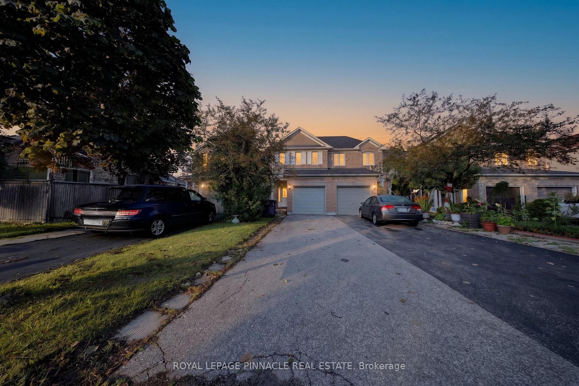 787 Avocado Crescent, Mississauga, ON, exterior