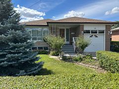 20 Taysham Crescent, Toronto W10, ON, exterior