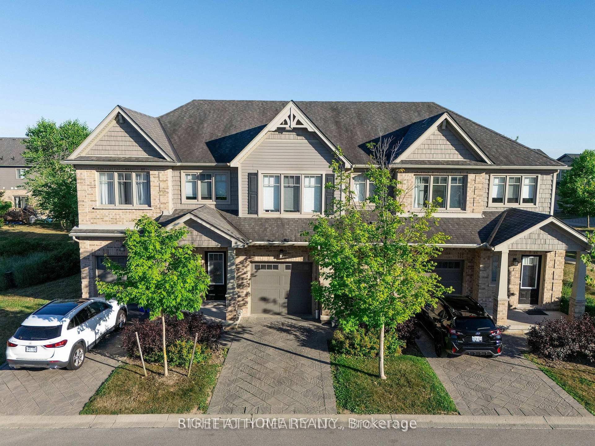 3 - 1924 Cedarhollow Boulevard, London North, ON, exterior