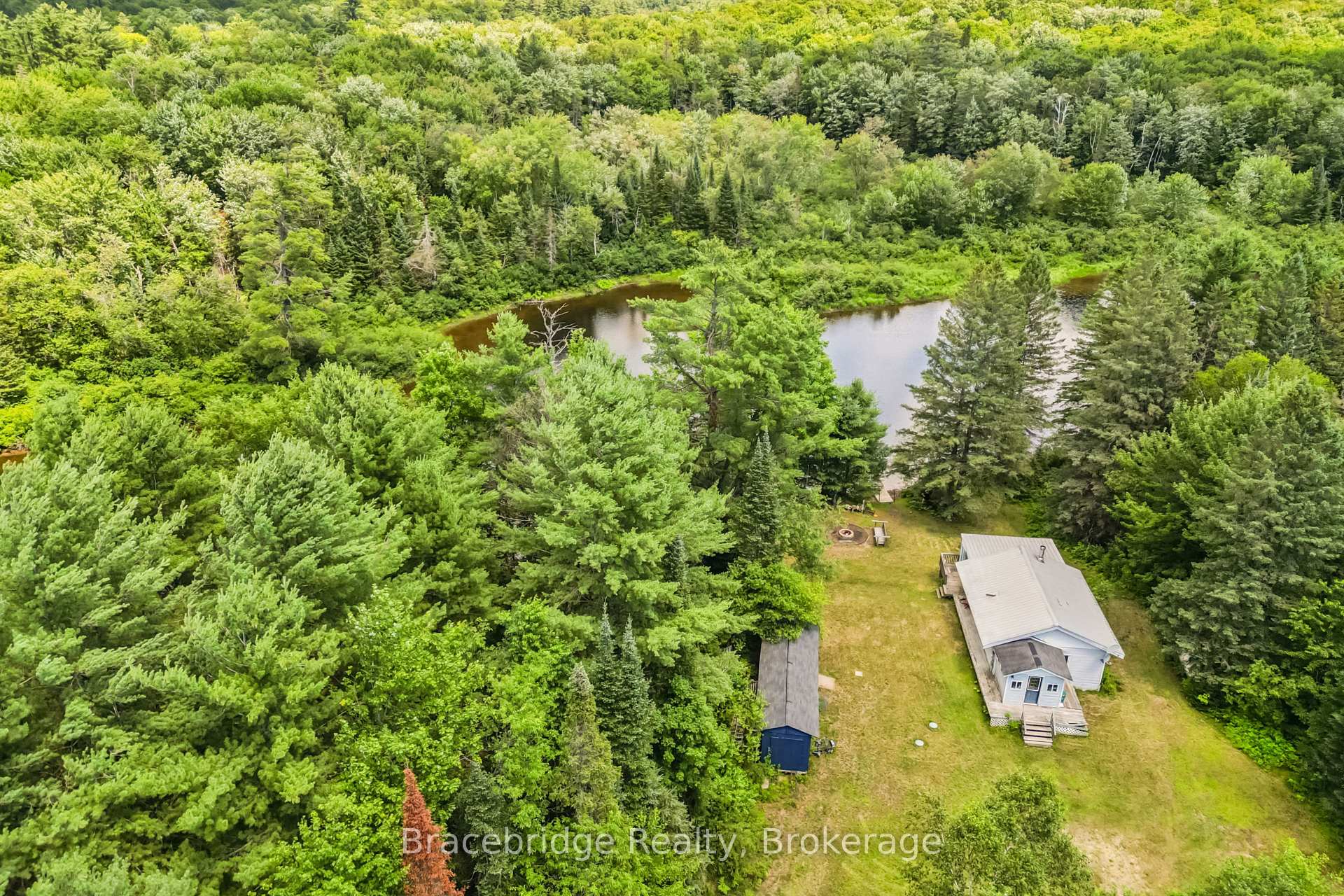 1100 Colony Road, Bracebridge, ON, exterior