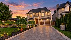 374 Elmwood Avenue, Richmond Hill, ON, exterior