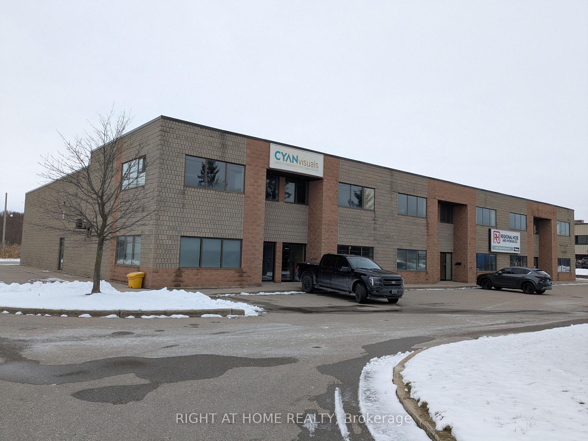 62 Plant Farm Boulevard, Brantford, ON, exterior