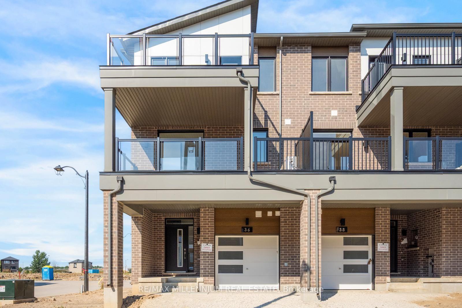 Upper - 36 Thornbird Crescent, Brampton, ON, exterior