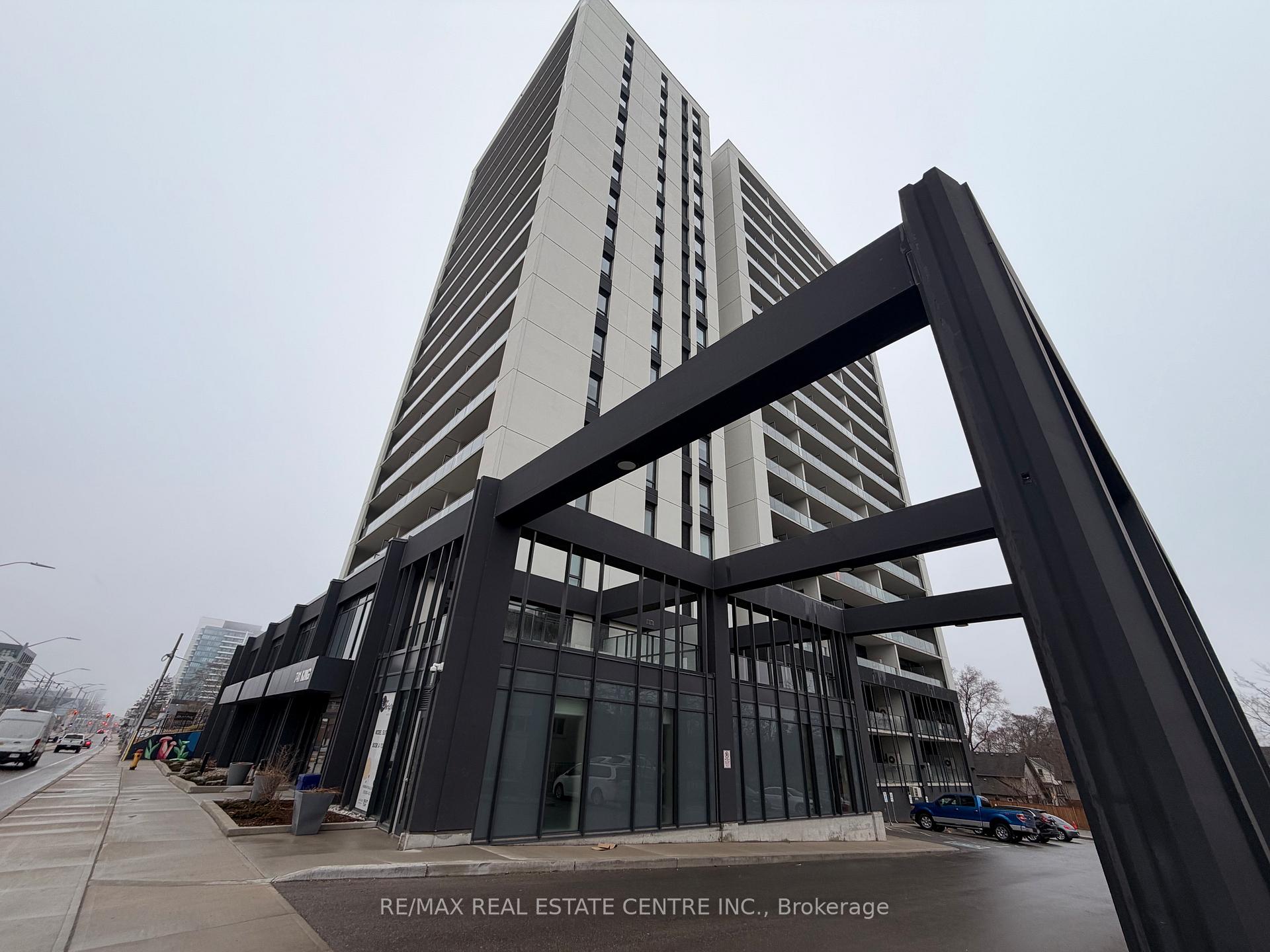 301 - 741 King Street W, Kitchener, ON, exterior