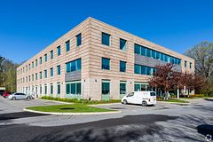 102 - 1 Hines Road, Kanata, ON, exterior